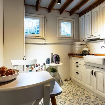 別荘 Historic Balat 2bd2bath House! #388 *